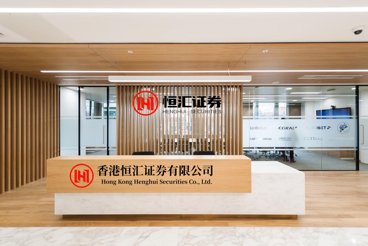 配查信官网 500余品牌齐聚南京江北新区助推香妆产业发展